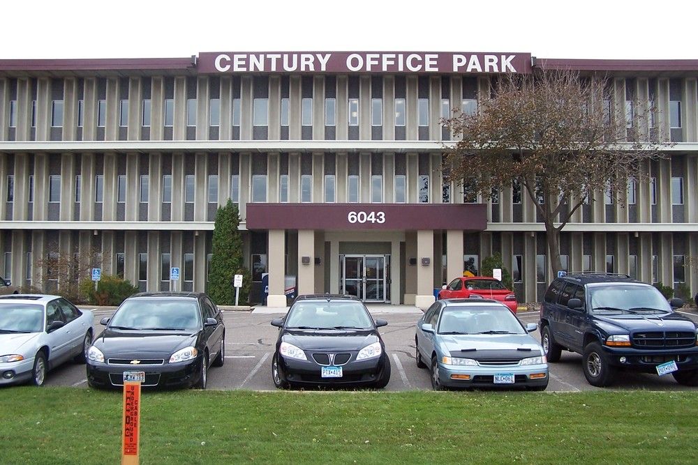 Century Office Park: 6043 Hudson Rd, Woodbury, MN 55125